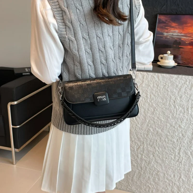 

Роскошная спортивная сумка для йоги для женщин с отдельным мокрым карманом и элегантным кожаным материалом