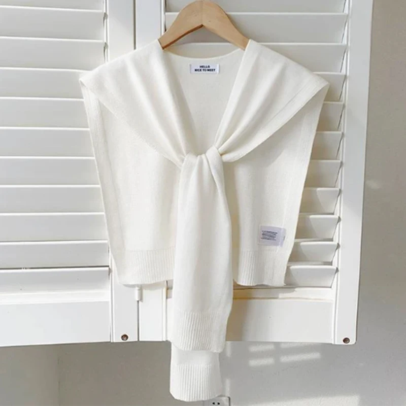 Syal Selendang Kecil Rajutan Pakaian Luar Wanita Korea Modis dan Bergaya