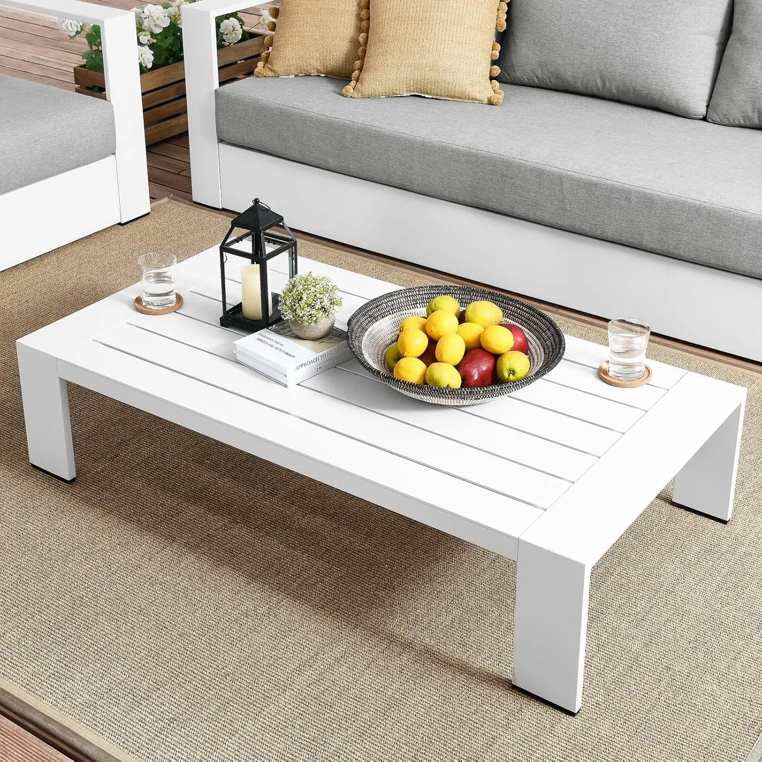 Aluminum Outdoor Patio Coffee Table In White