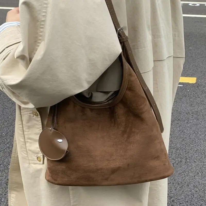 Korean Version Suede New Crossbody Bag Handheld Zipper Fashion Autumn Collection Trend Wear-Resistant Waterproof Storage Bag