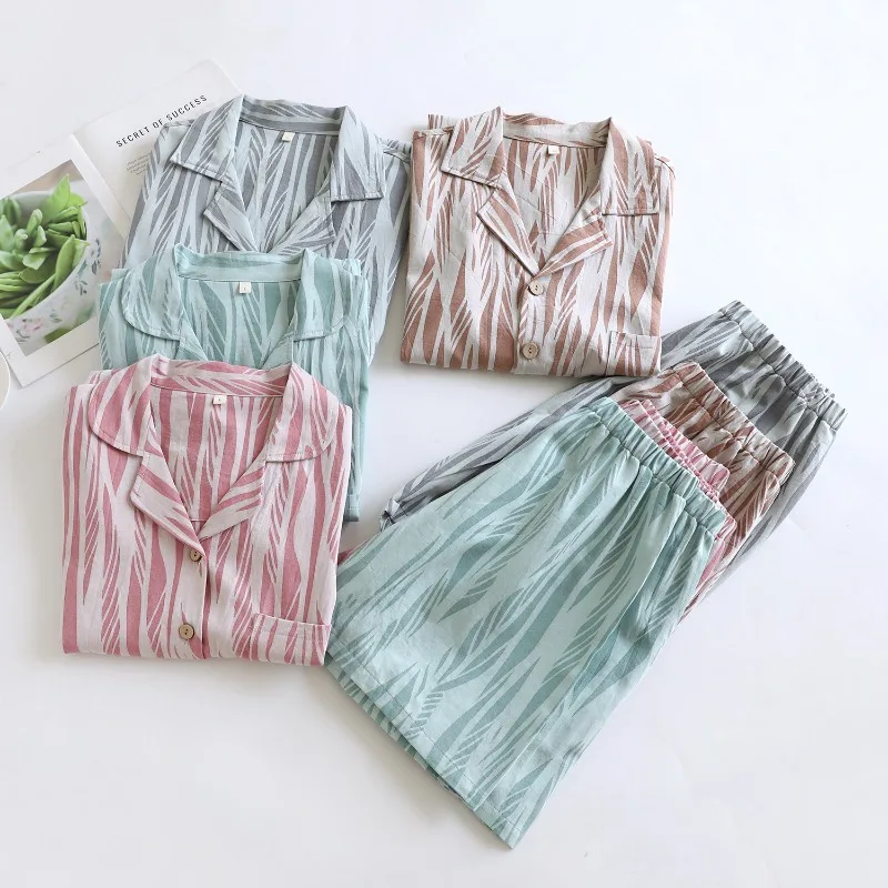 Simple Thin Men's and Women's Short-sleeved Shorts Couple Pajamas Pure Cotton-dyed Double-layer Gauze Plus-size Loungewear