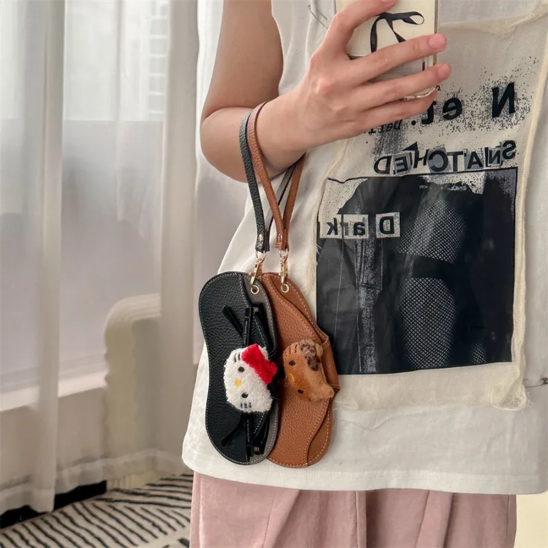 حافظة نظارات من الجلد للنساء من Sanrio Hello Kitty ، حقيبة نظارات ناعمة بحبل ، علبة نظارات شمسية ، حافظة نظارات