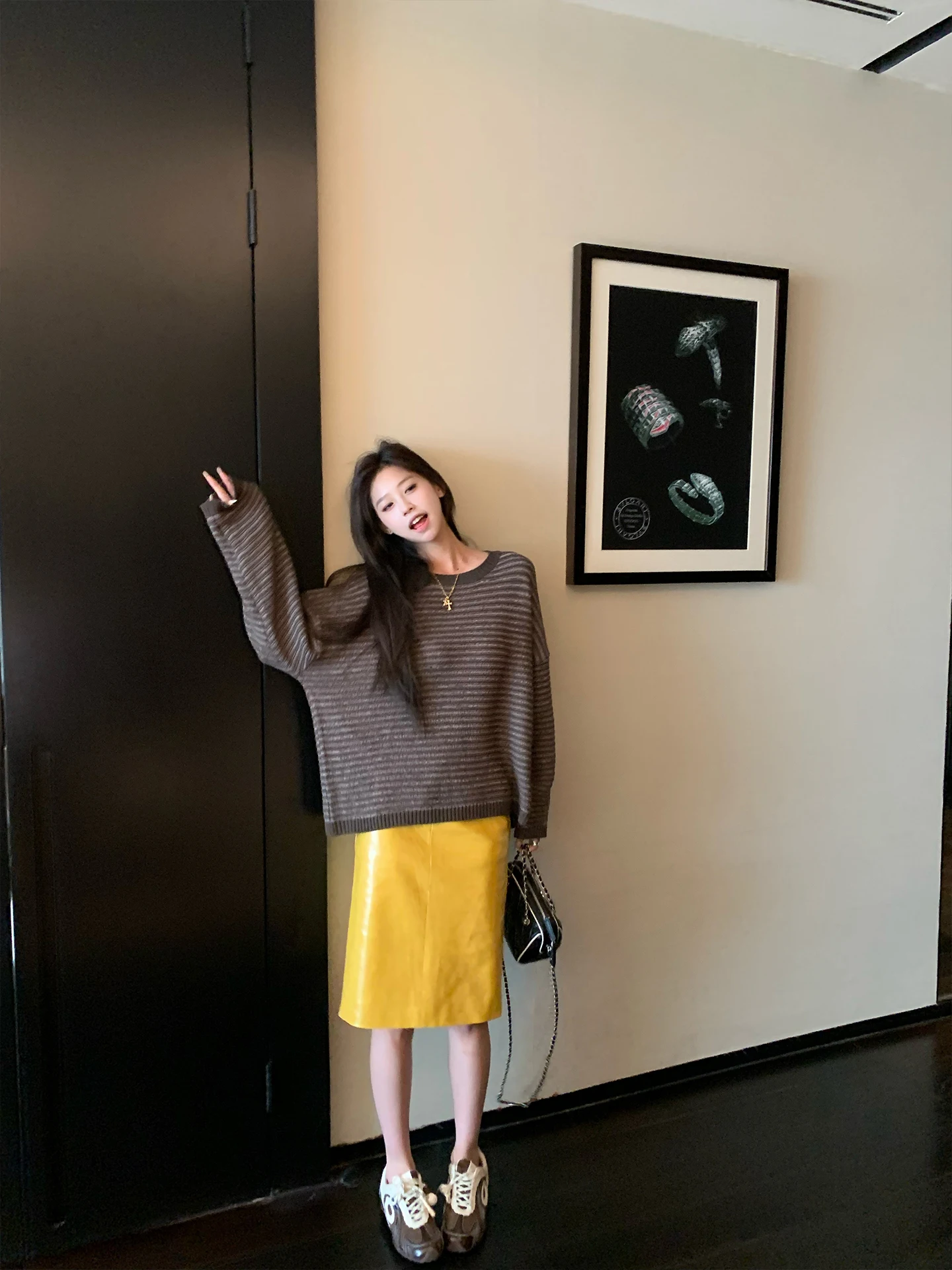 

Свитер женский винтажный в полоску, свободный, вязаный, для повседневной носки, с круглым вырезом, удлиненный, от Andma's Closet