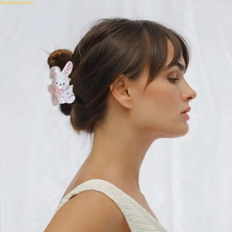 

MXME Hair Claw Clip for Rabbit Valentine's Day Large Claw Hair Barrettes Unique Adornment Hairpin Fashion Unique Ornamentatio