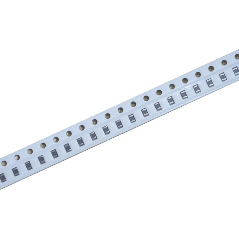 

500 шт./лот 0805 47PF 50 В 100 В 250 В 450 В 500 В 630 В 1000 В 2012 ± 5% NP0 C0G, керамический RF конденсатор SMD, низкотемпературный коэффициент