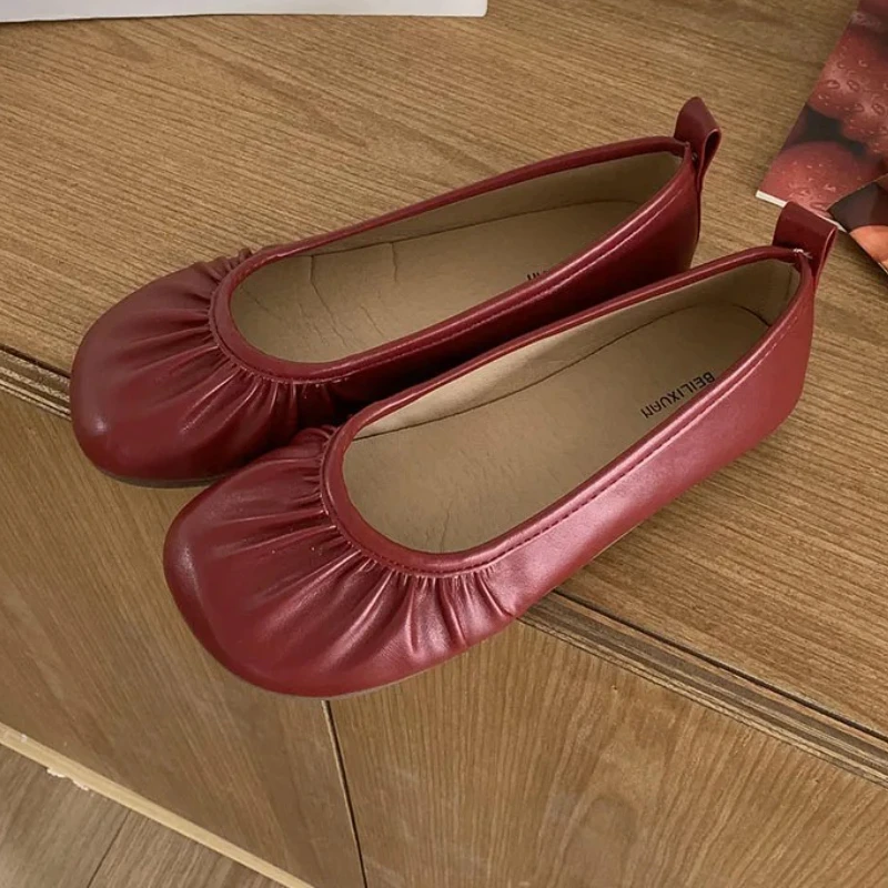 

Модные балетки, женская повседневная обувь с круглым носком, удобная легкая обувь на мягкой подошве, женские элегантные модельные туфли, женские туфли