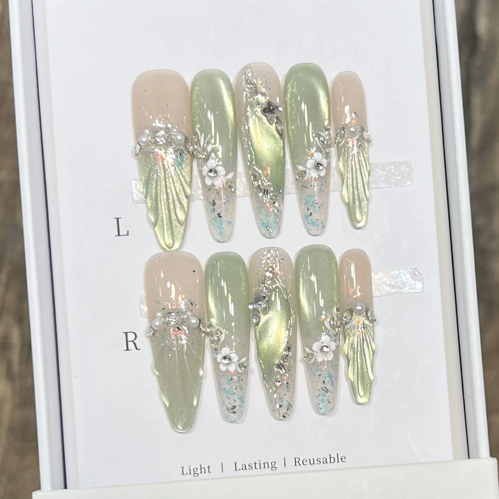 10pcs Long Almond Fake Nails Tips With Green Cat's Eye Handmade French Press On Nail Flower Pearl Design False Nail Detachable