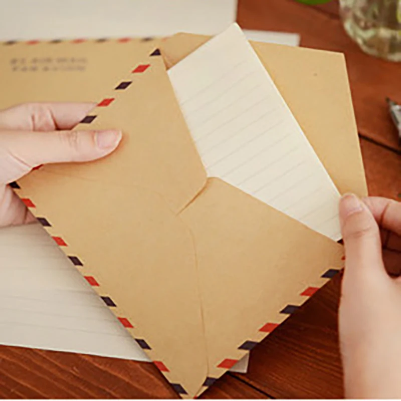 Vintage Kraft Paper Postmark Envelope Four Styles Randomly Shipped Large Storage Envelope Envelopes for Letters