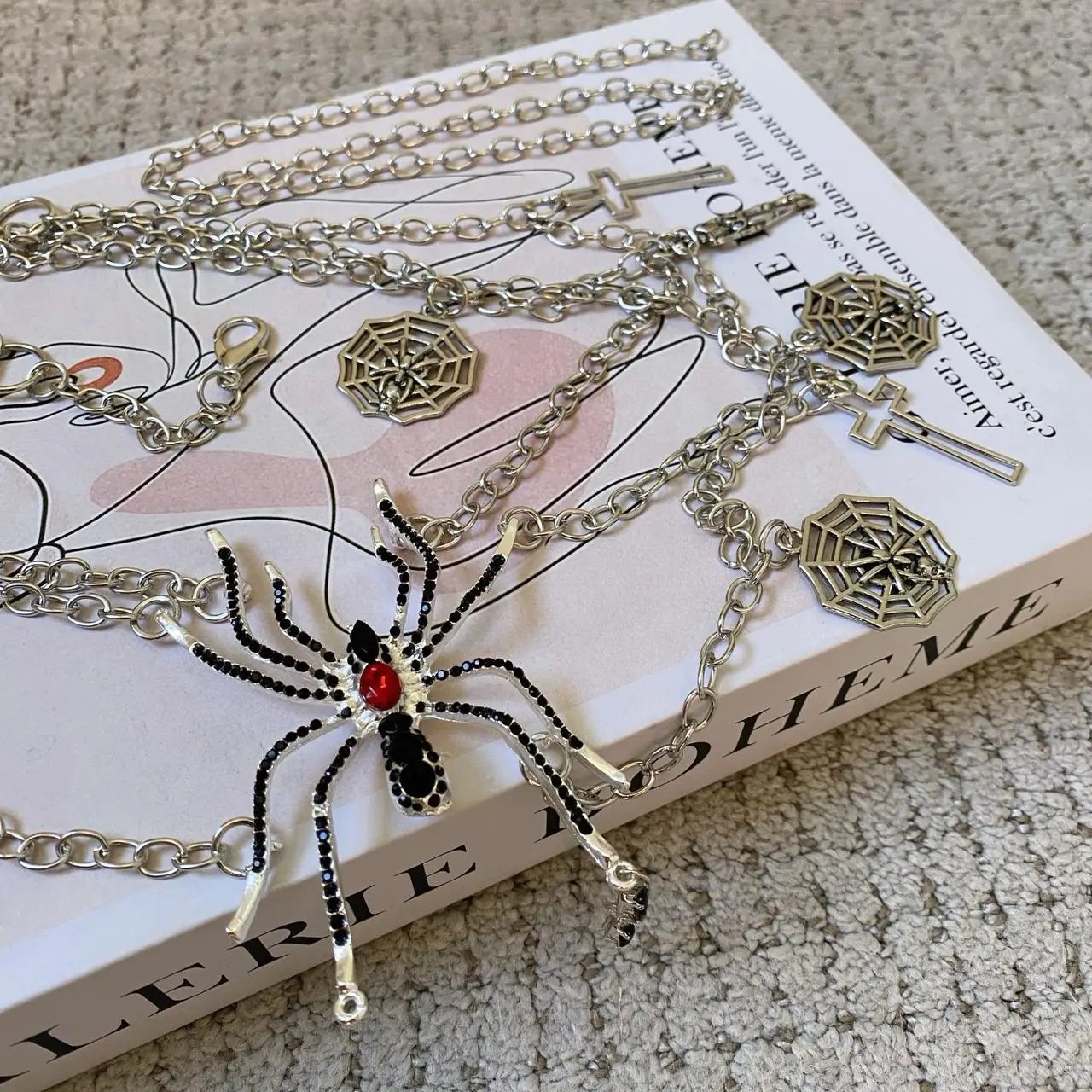 سلسلة خصر عصرية معدنية من حجر الراين على شكل عنكبوت من HERSHINE للنساء، Y2K إكسسوار هيب هوب على الطراز القوطي الشرير والصخرة #3