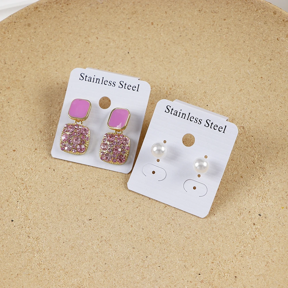 

Белый стоячий подвесной картон из ПВХ для сережек, зажимы для ушей из нержавеющей стали, упаковки, органайзер для упаковки ювелирных изделий своими руками