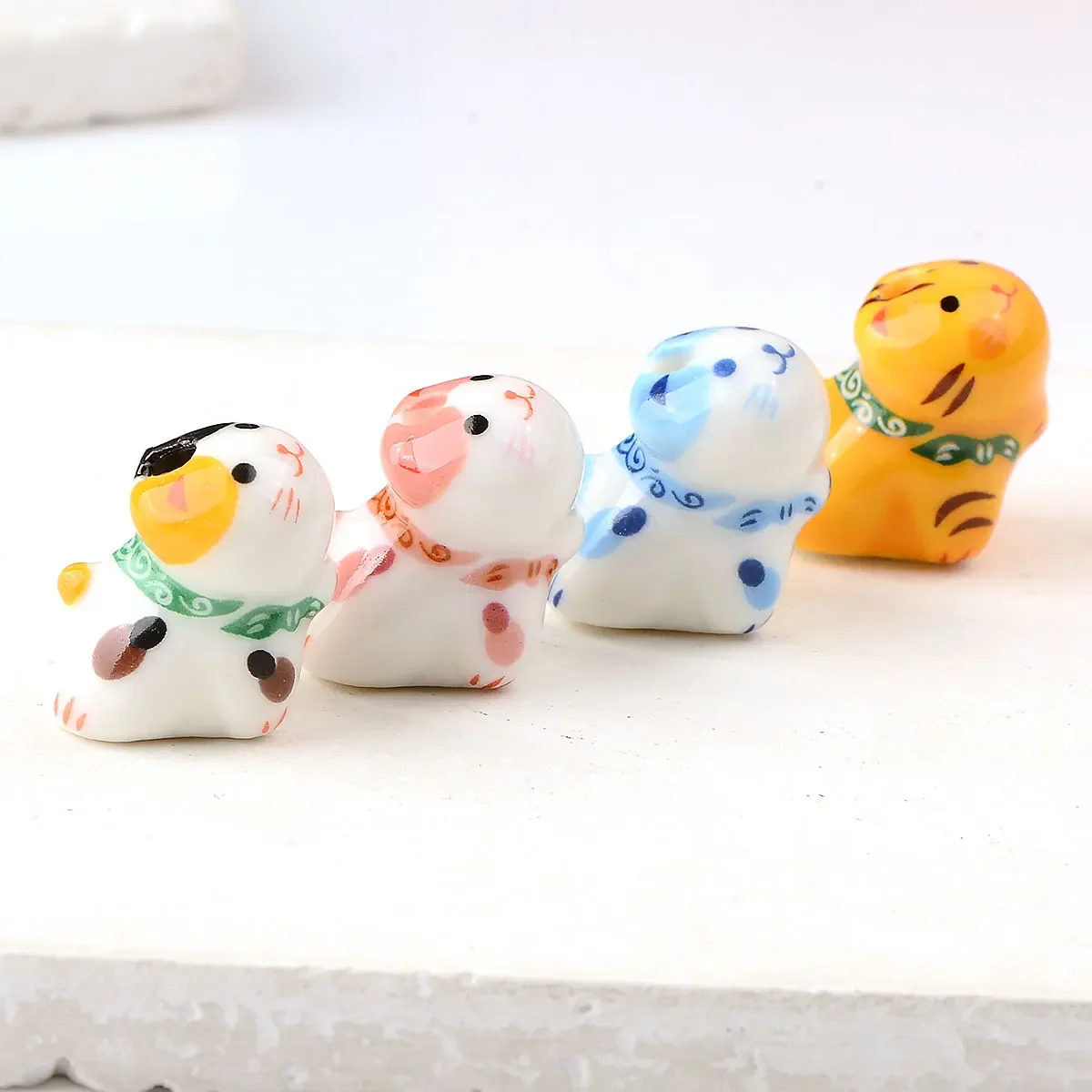 1.2x1.9cm 4pcs Standing Shape Big Cat Hand-Paint Ceramic Beads Charm Pendant DIY Bracelet Pendant Accessories