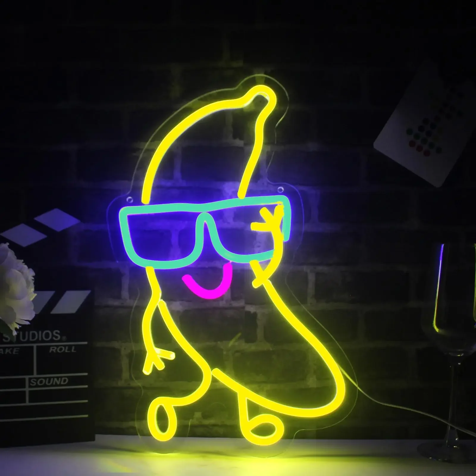 

Неоновая вывеска «Танцующий банан» с USB-питанием, регулируемая LED-подсветка для спальни, гостиной, клуба, бара, мужской комнаты, вечеринок, подарков, декора стен
