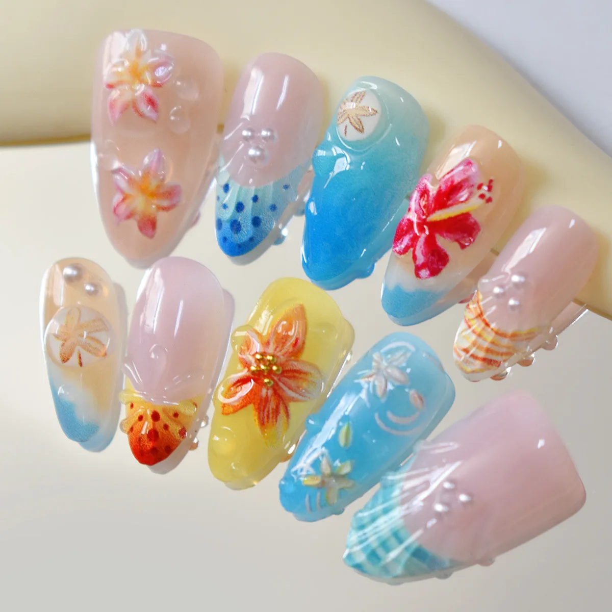 10 stuks strandstijl druk op nagels handgemaakte gradiënt blauwe Franse amandel kunstnagels 3D reliëf bloem decor zomer oceaan nep nagel