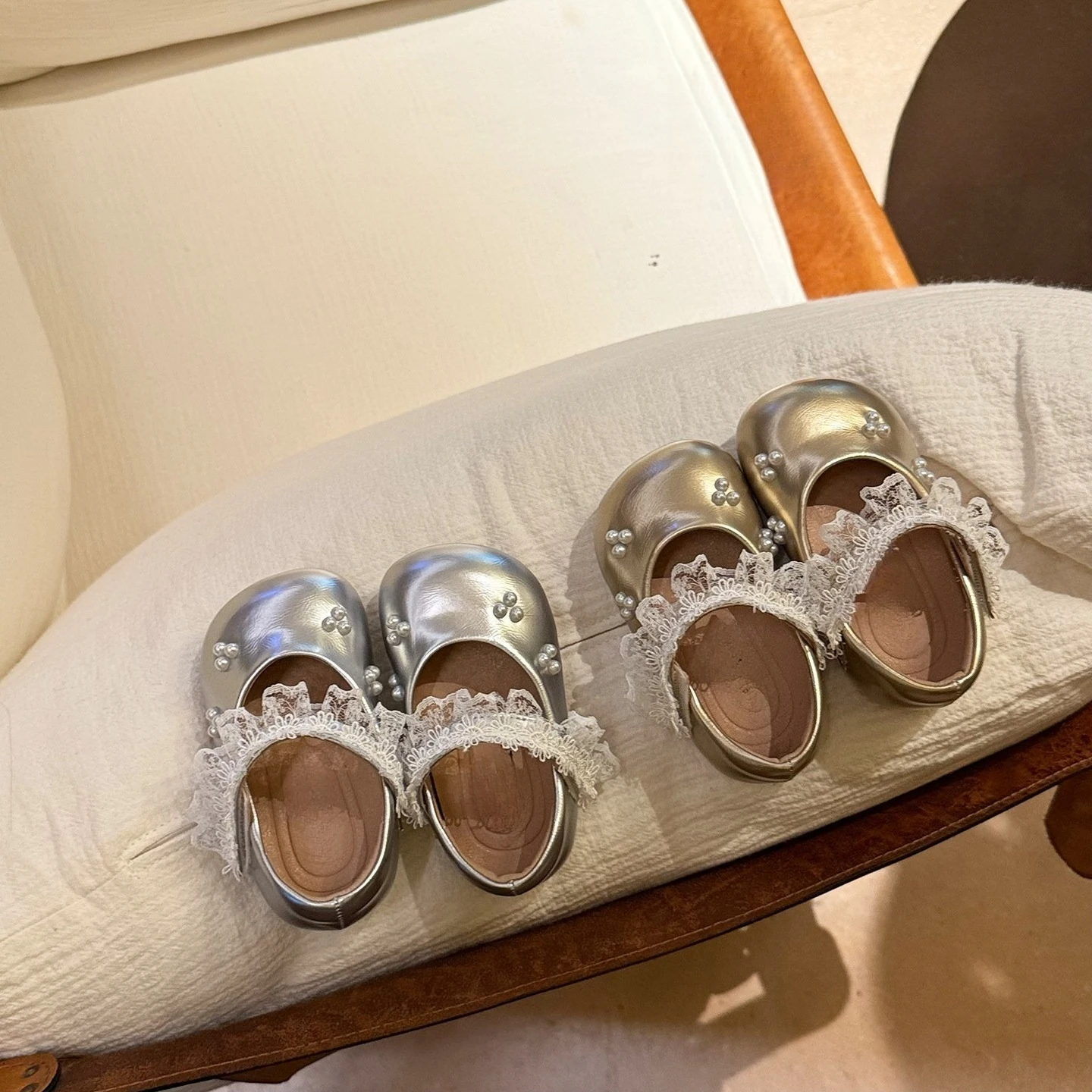 

Spring Baby Girls Princess Shoes Treasure Pearl Mary Jane Soft Sole Children's Small Leather Shoe Kids Walking Single Flats