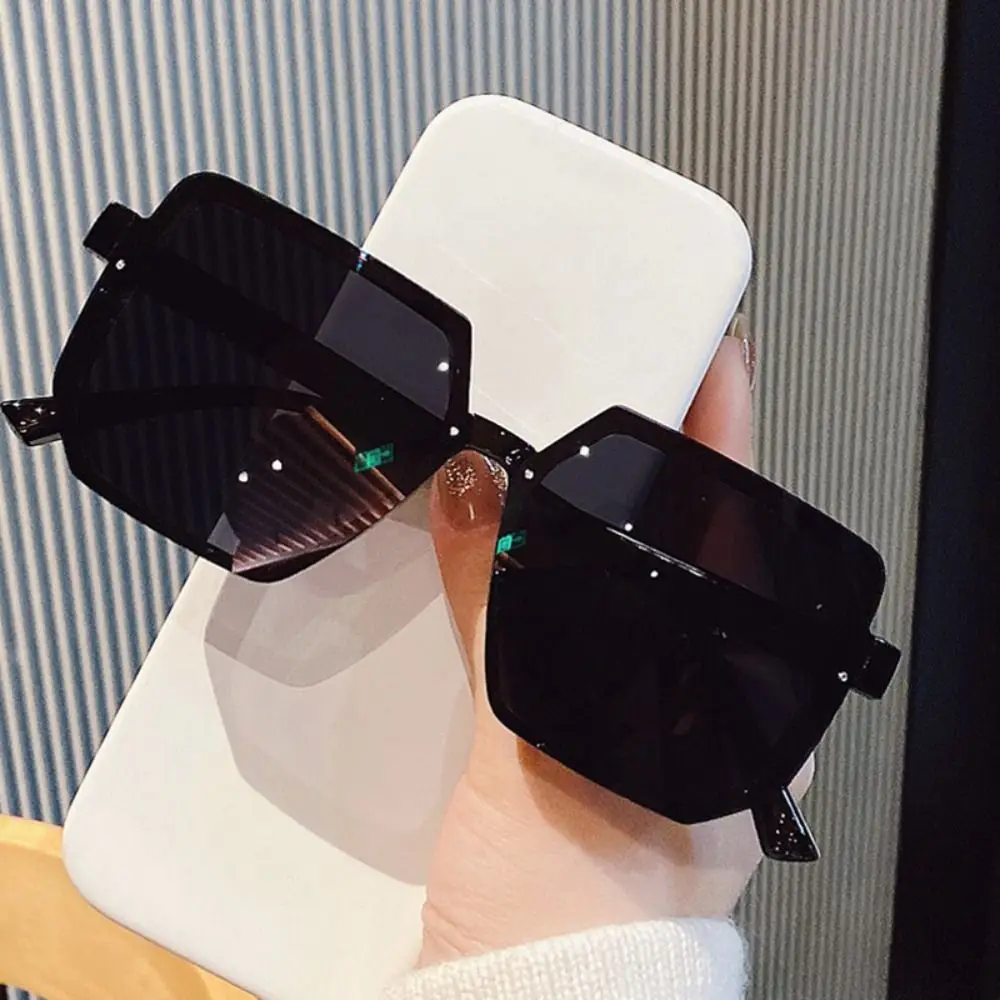 2024 New Fashion Luxury Brand Big Frame Women Sunglasses For Men Vintage Designer Square Sun Glasses Female Shades UV400 Eyewear