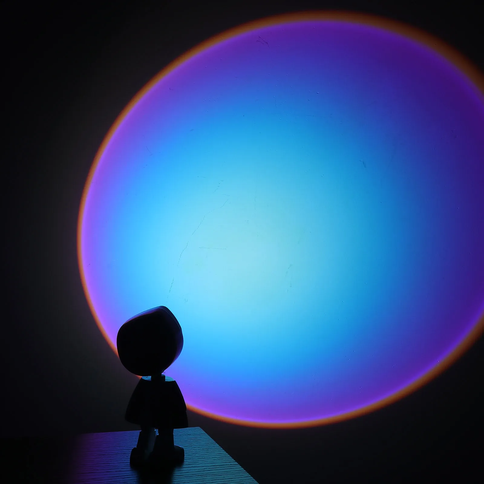 

1set 1Set Sunset Projection Light Night Lamp Romantic Atmosphere Home Decor Background Lighting Robot Design Floor Stand Mini