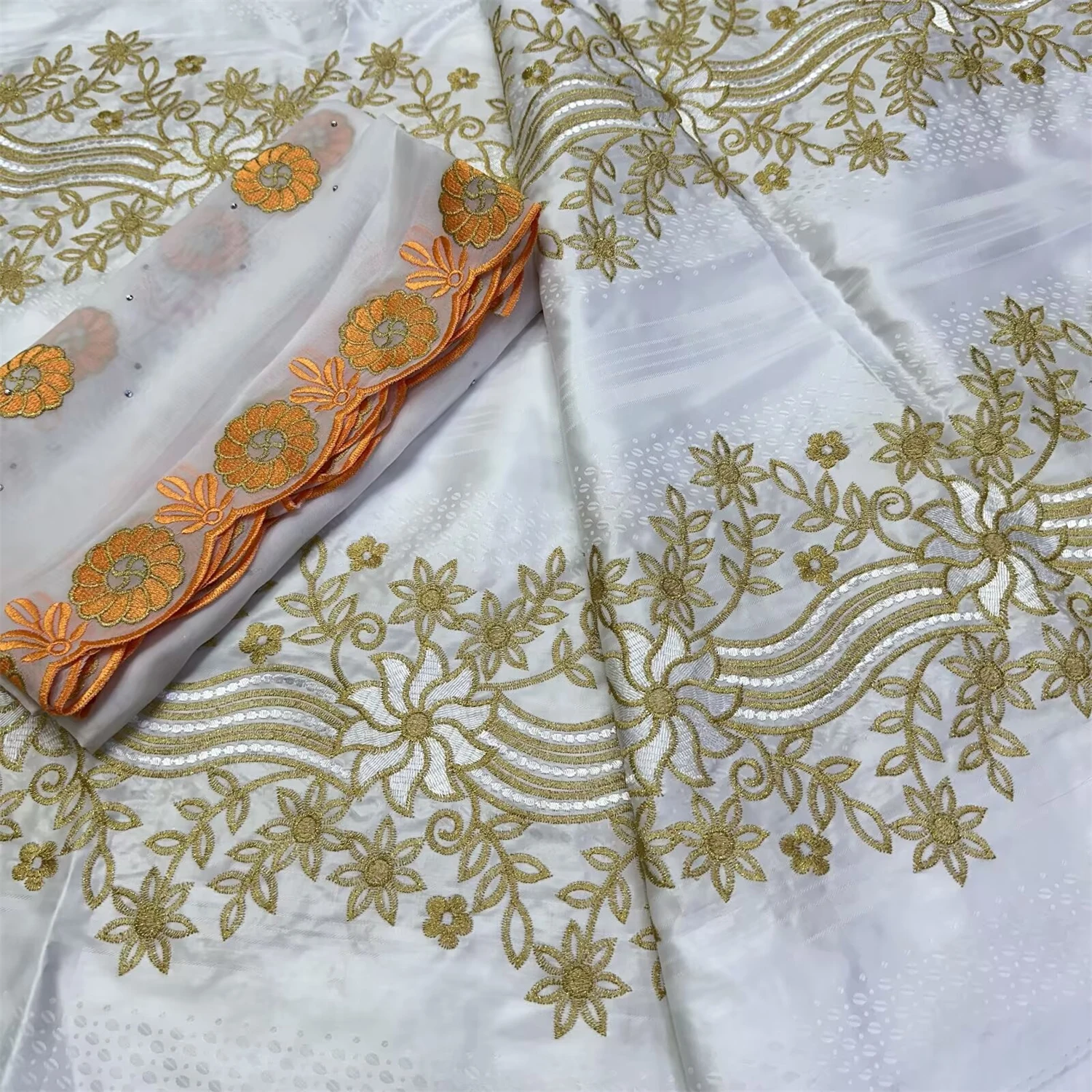 

Белая ткань Bazin Riche с ароматом 5 + 2 ярда, хорошее качество, 100% хлопок, морская парча, ткань для одежды, африканская ткань, швейный халат 40