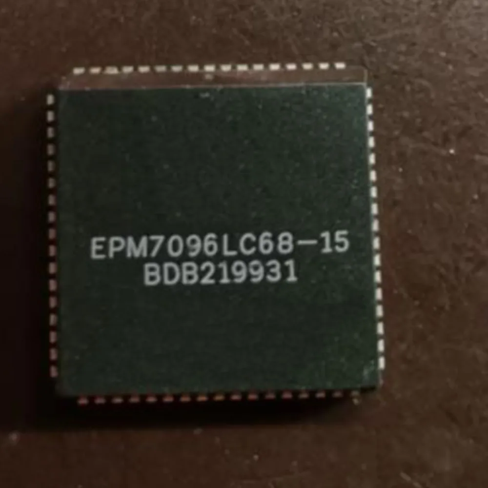 

EPM7096LC68-15 EPM7096 PLCC68 (Product quantity: 10 pieces)