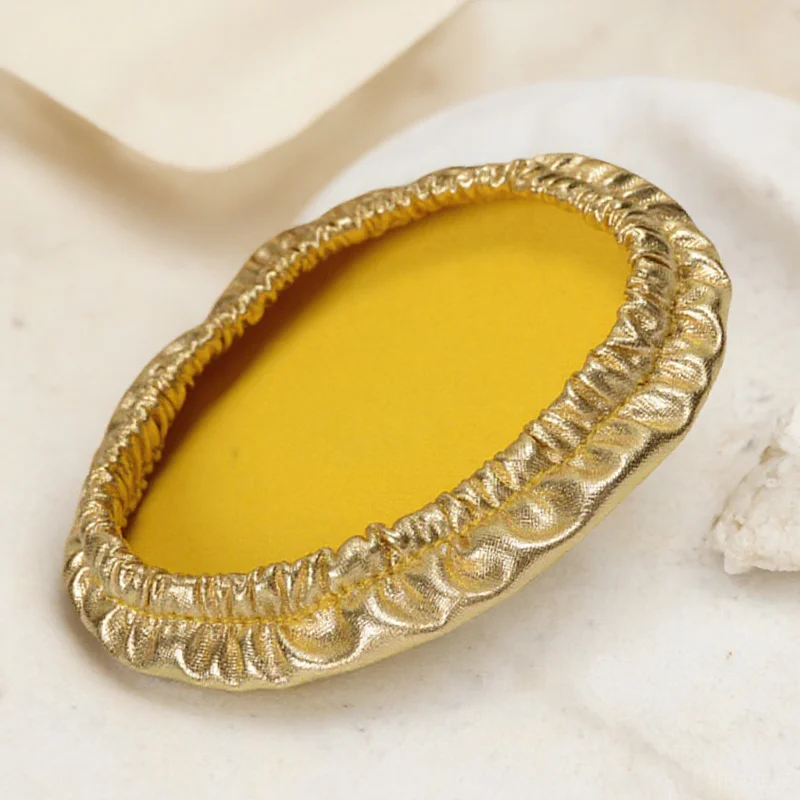 

Saxophone Bell Cover Practical and Economical Horn Cover for Sound Reduction and Safety during Practice Trumpet Flip Folder