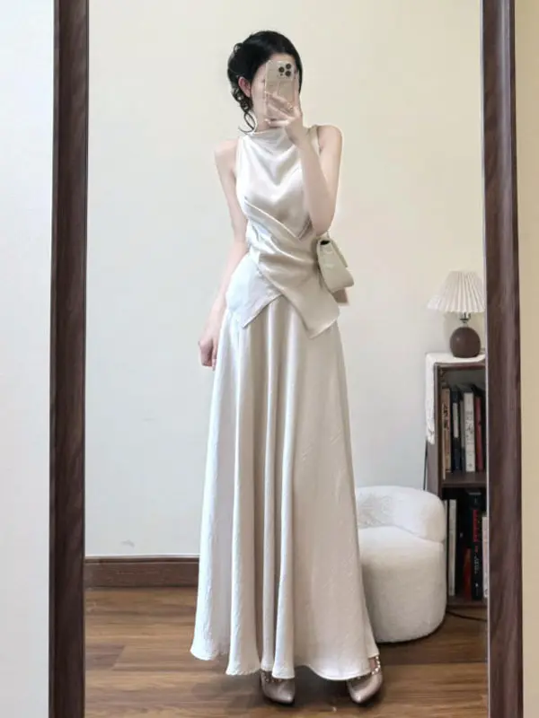 

Элегантный комплект в стиле «сестринский образ»: модный нежный топ с завязками на шее и юбка-полусолнце, комплект из двух предметов, лето 2026, удобный хлопковый короткий комплект.