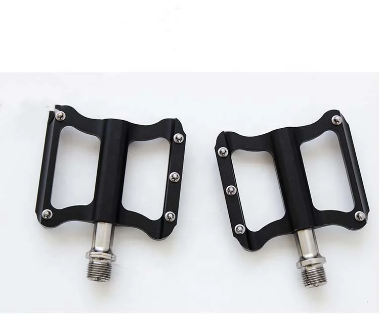 

MTB/BMX Bicycle Pedals with Titanium Alloy Bicycle Pedals