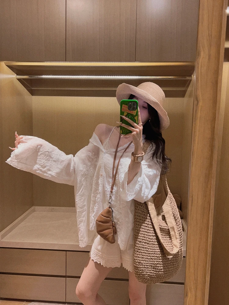 

Yukiss White Lace Trim Long Sve Hooded irt Women Summer Korean Loose Thin Breathable Sun Protection Top Cotton Polyester...