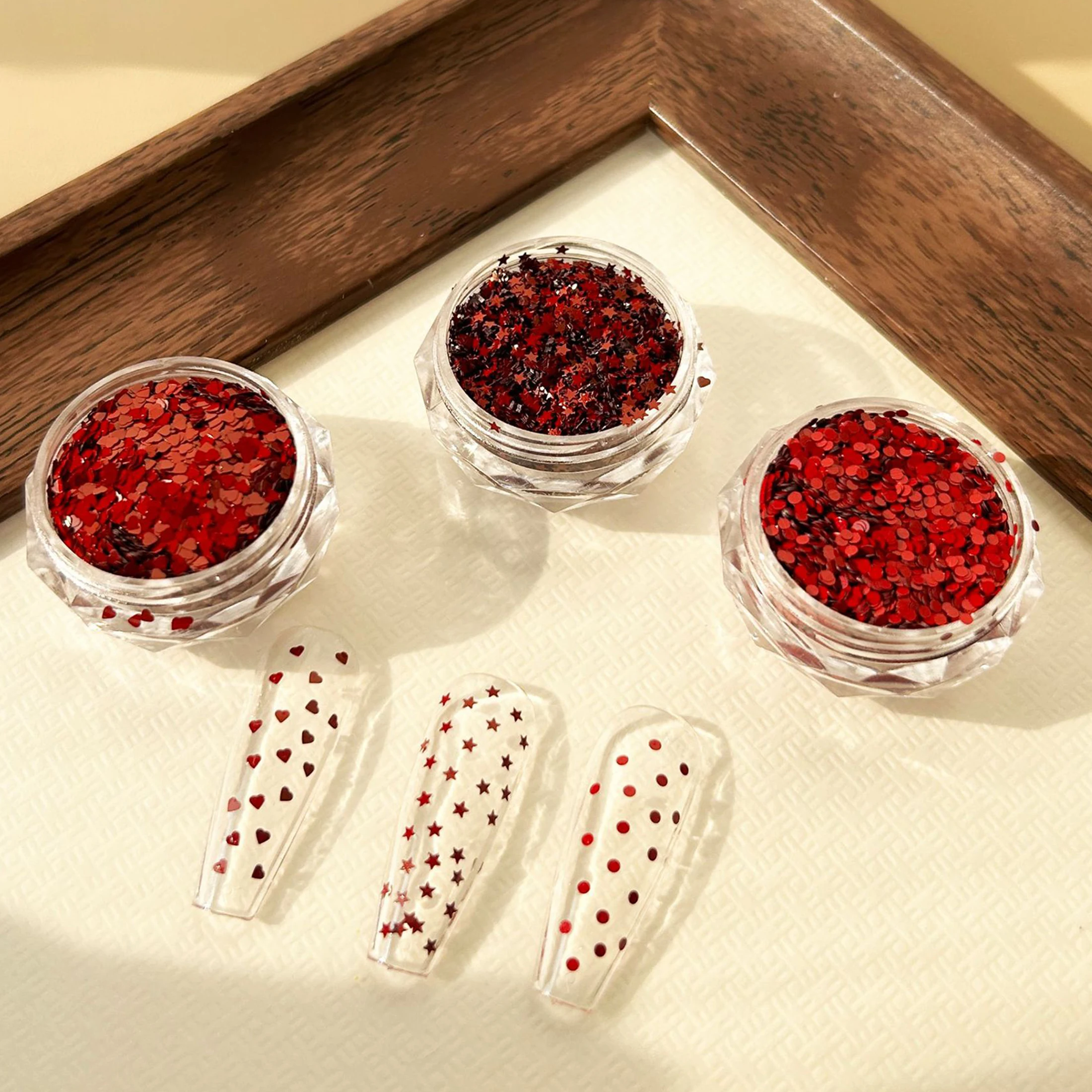 1 قطعة/3 قطعة إكسسوارات الأظافر لامعة اليدوية DIY يمكن ارتداؤها مسمار الديكور اكسسوارات الظلام الأحمر نجمة صغيرة الحب بريق