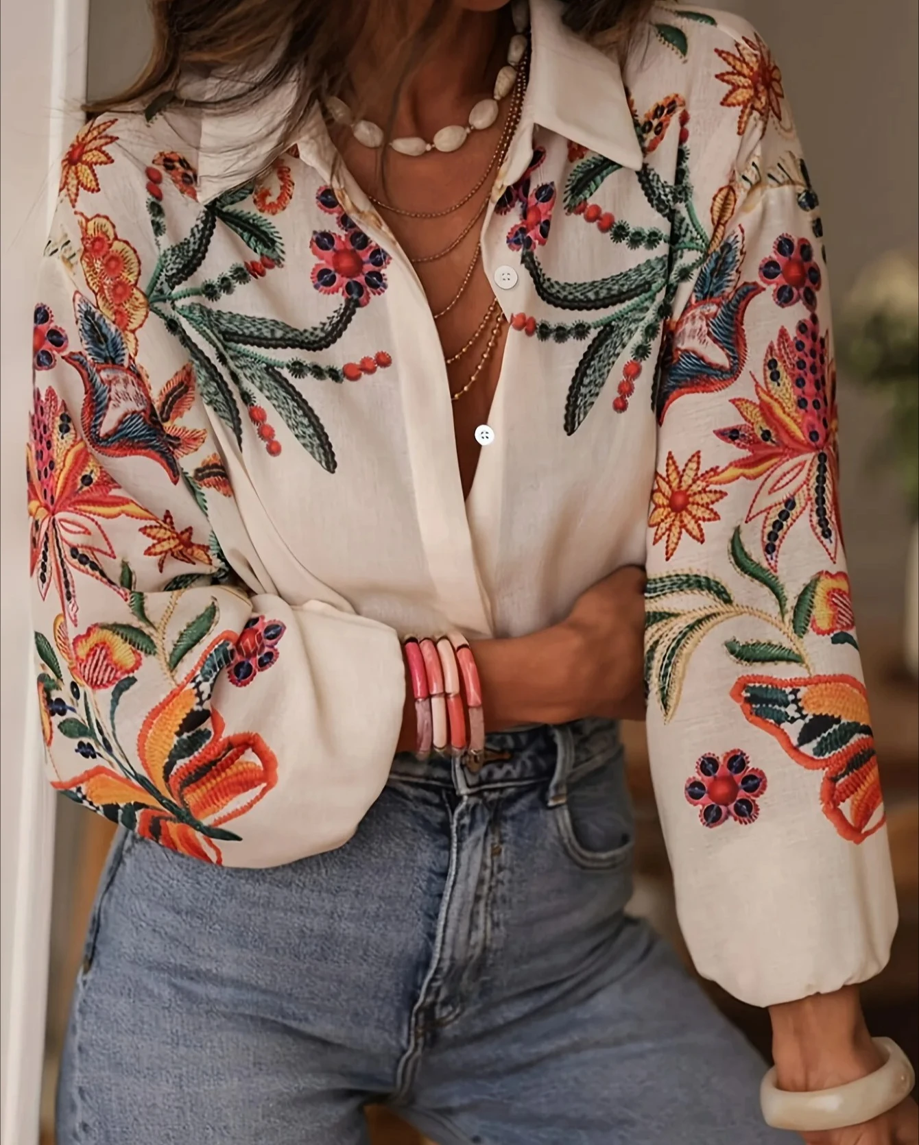 เสื้อเชิ้ตพิมพ์ลายดิจิทัลแขนยาวทรงหลวมสำหรับผู้หญิง ฤดูใบไม้ร่วงและฤดูหนาวใหม่