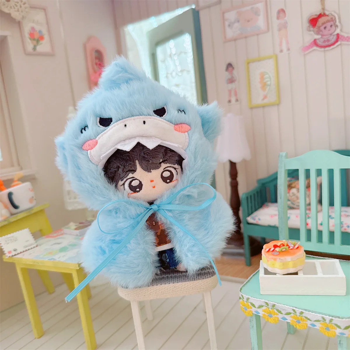 ตุ๊กตาเสื้อผ้าตุ๊กตา Kawaii,Fluffy Shark Coat,เสื้อไดโนเสาร์,ผ้าคลุมไหล่,แต่งตัว,สามารถเปลี่ยนเสื้อผ้า,เกมสําหรับของขวัญ,ใหม่,10 ซม.