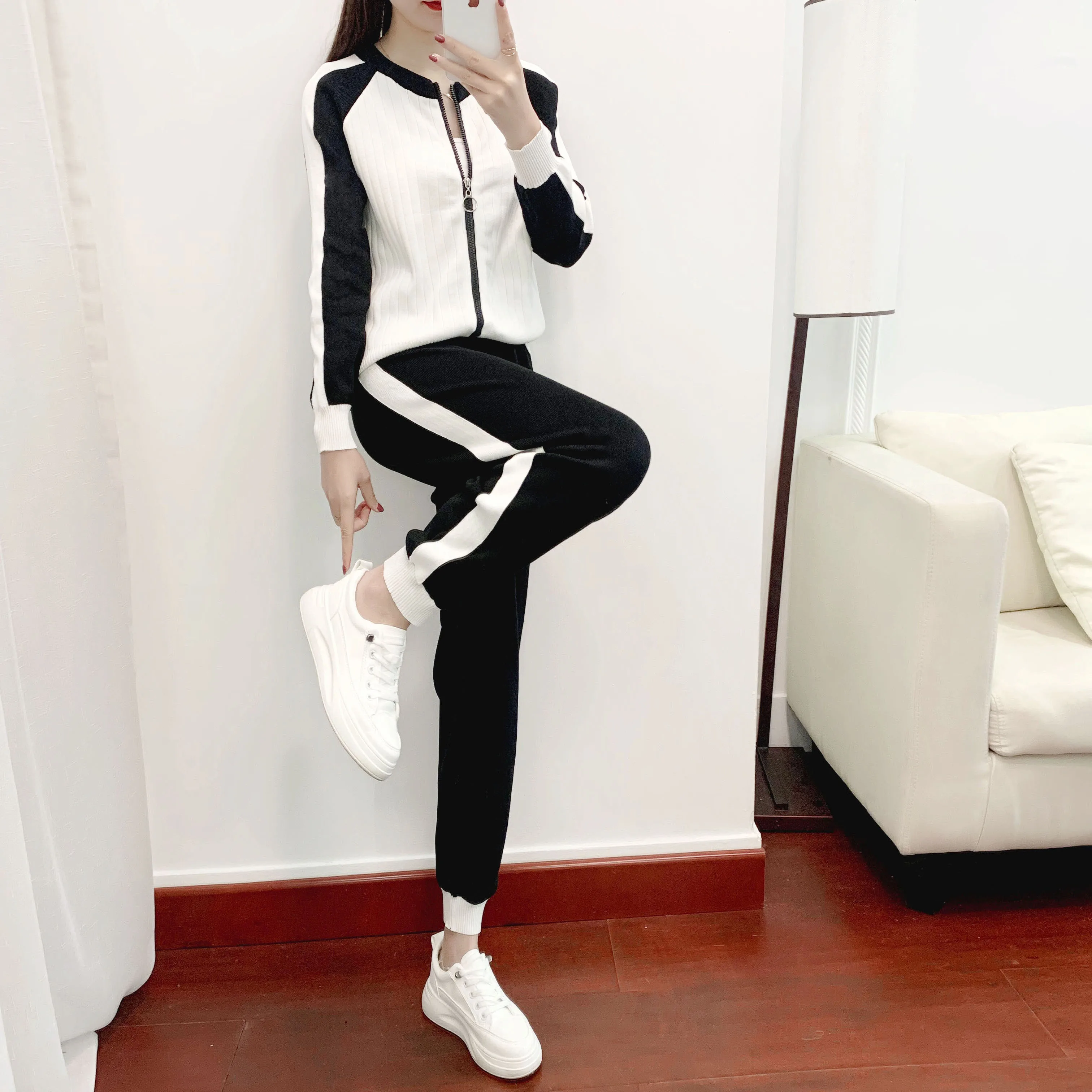 Casual Two-Piece Sweater Cardigan Jacket 2023 Autumn New Womens Knitted Suit Fashion Baseball Sports Zip Top And Pants Set