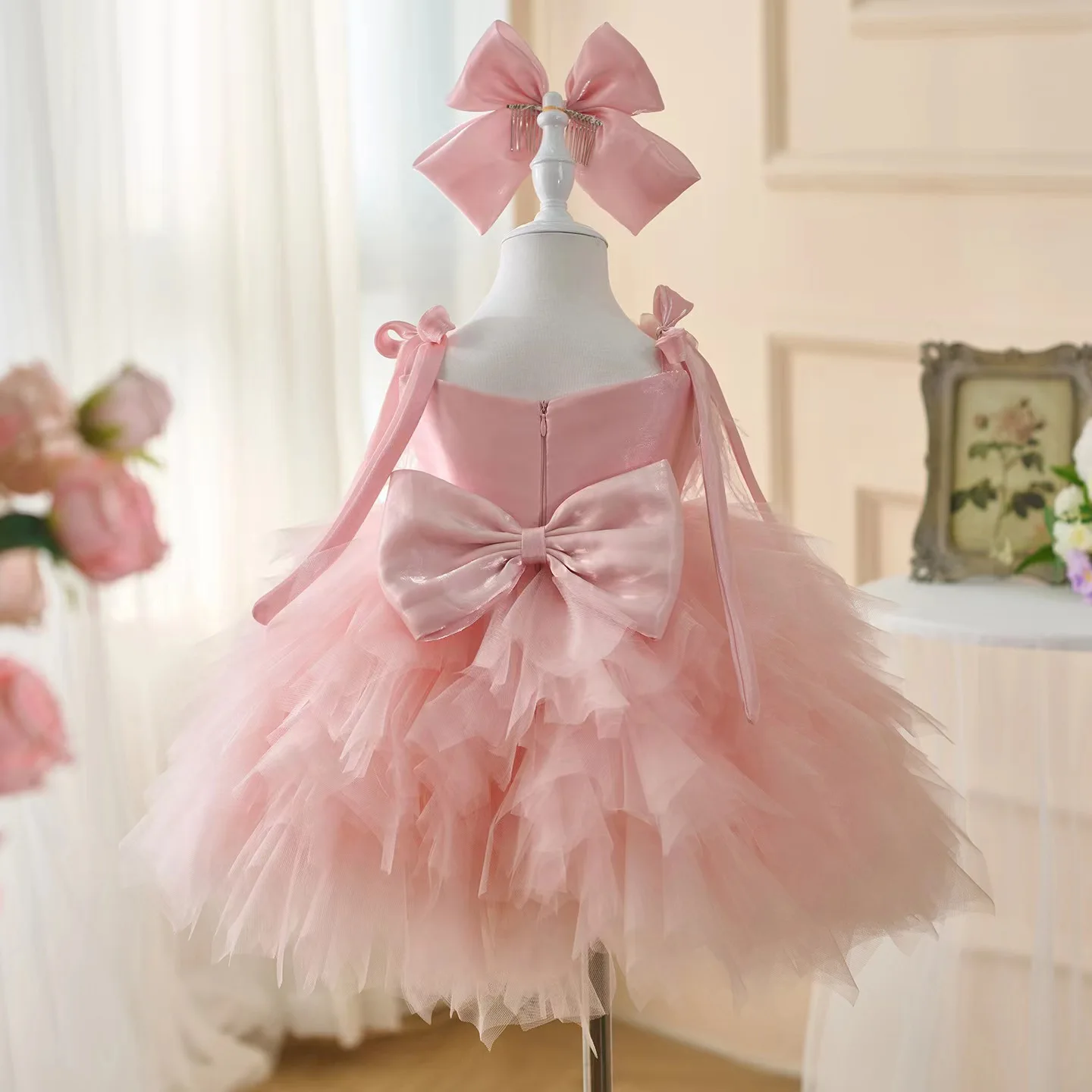 Baby Girl Princess Dress Flower Beaded Mesh Cake Skirt Pleated Small and Medium Children's Sweet Cute Girls' Dress Halfstrap