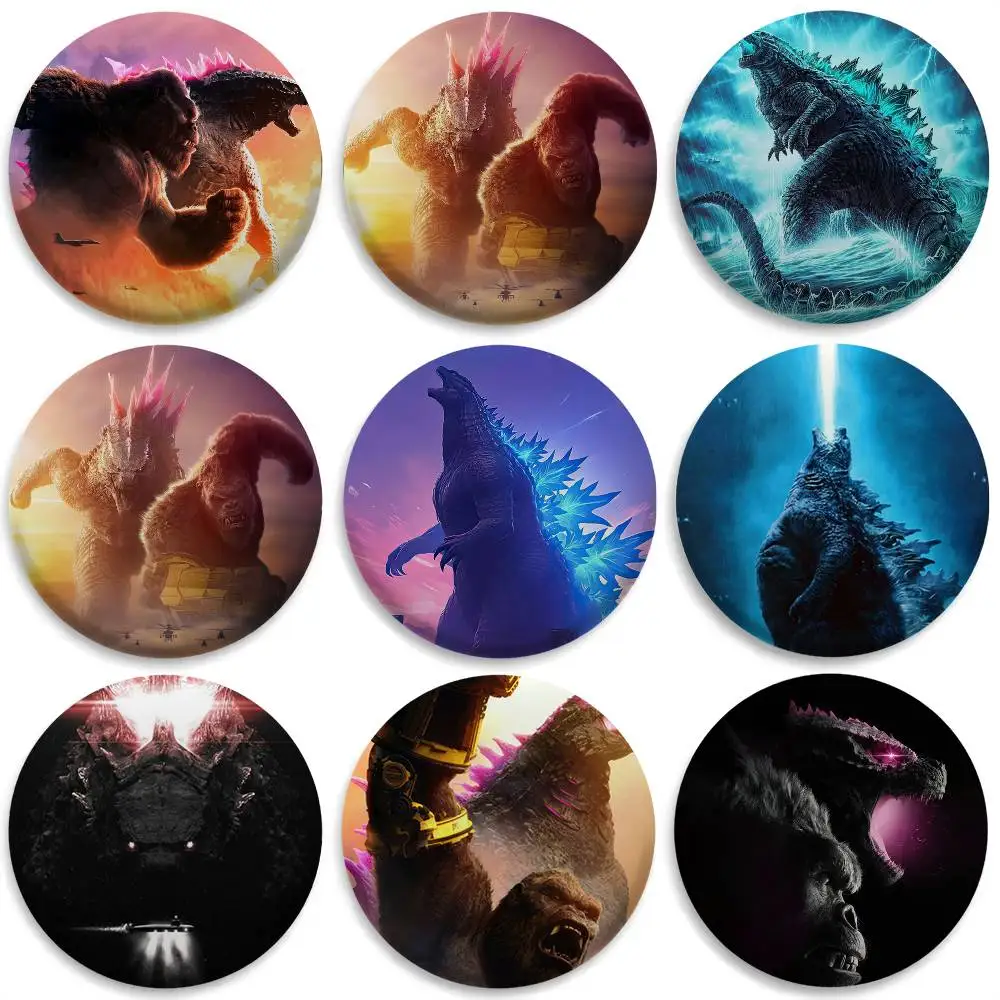 

Hot Movies Cool G-GodzillaS Badges Round Exquisite Badge Brooches Creative Pins For Clothes Hat Backpack Gift Accessories