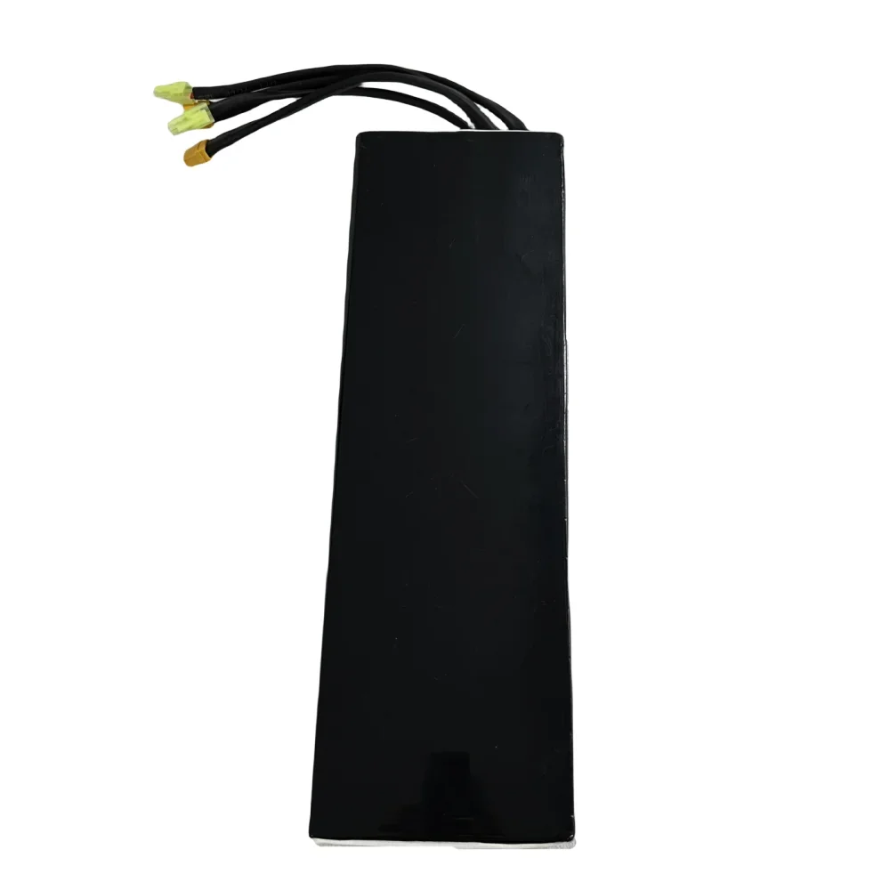 52V 19.2Ah 21700 14S4P lithium-ion battery pack dual port fast charging suitable for dual drive electric scooters