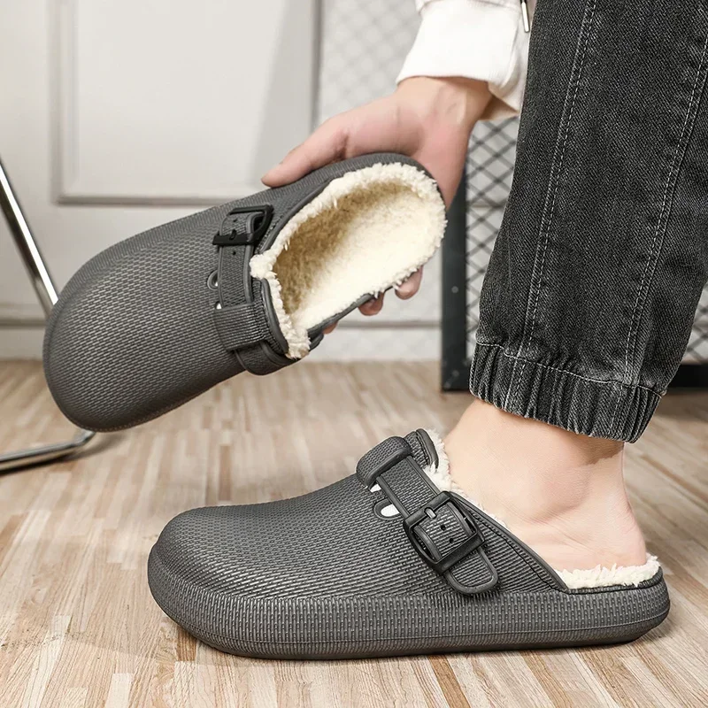 Winter Slippers for Men Half Shoes Anti-Skid Eva Slides Comfortable Men Sandals Kitchen Shoes Lightweight Chaussures Homme Luxe