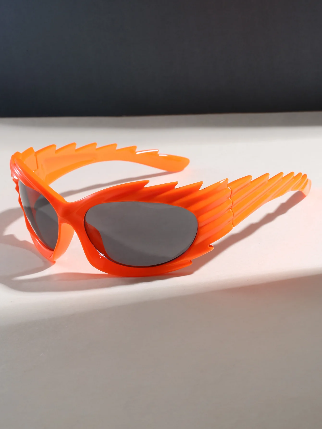 European Y2K Flame Wing Irregular Sunglasses Unisex Cyberpunk Steampunk Oversized Cycling UV400 Styling Shades