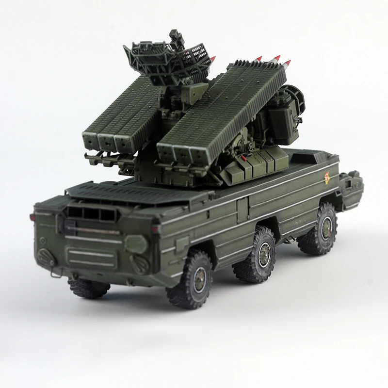 1/72 Schaal Russische Sam-8 Luchtverdediging Raketsysteem Gepantserd Voertuig Simulatie Hars Model Statische Display Collectible Gift