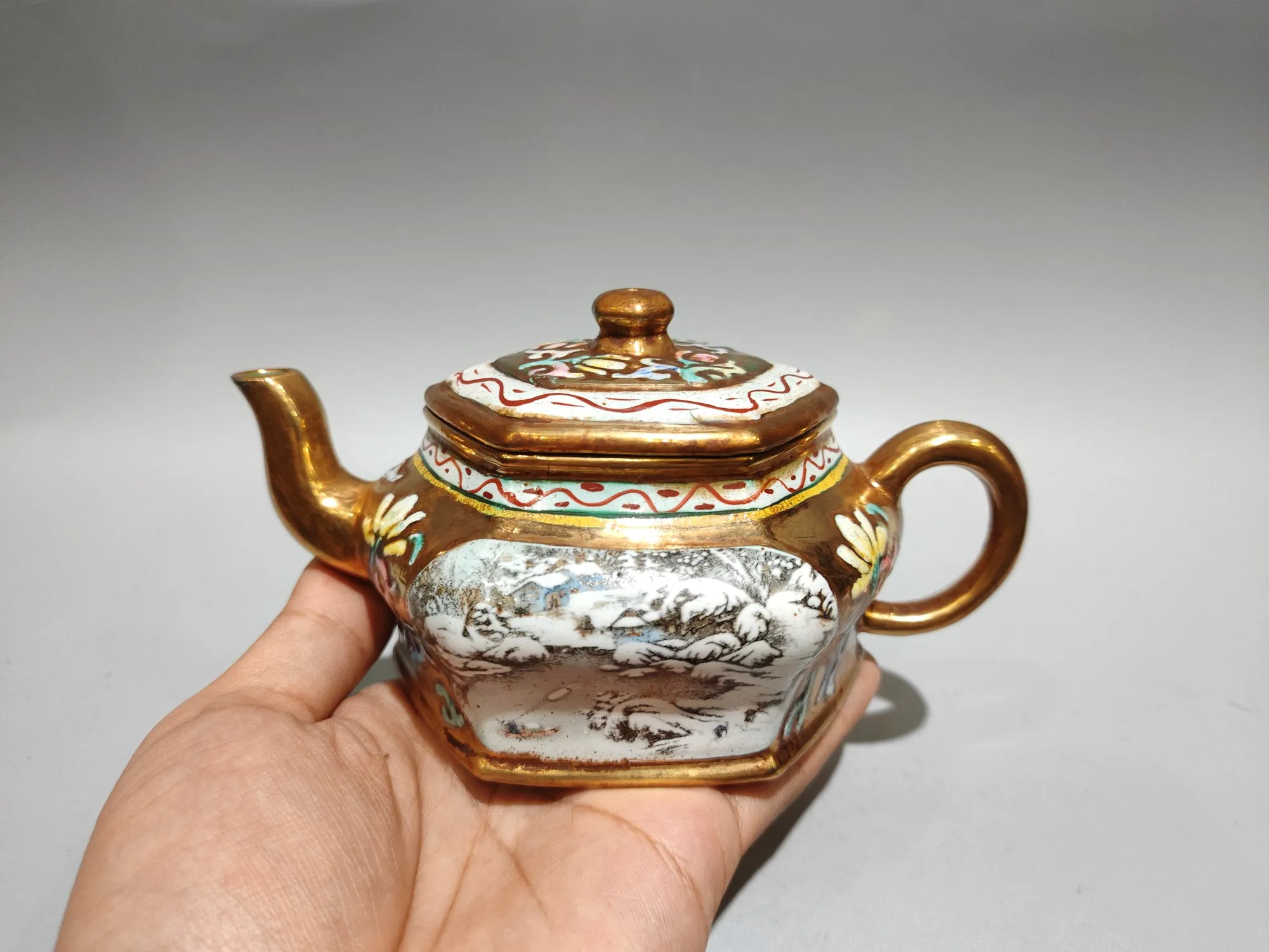 Old Yixing Purple Clay Teapot Raw Red Clay Gold painting Landscape pattern Six sided pot Kettle Teapot Flagon
