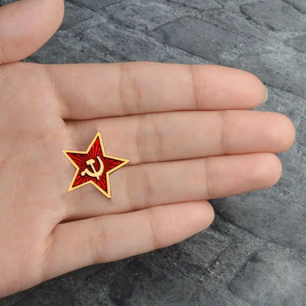 Men 1 pcs Communism Symbol Red Star Marxism Logo Hammer Sickle Badge Lapel Pins Jewelry Brooch