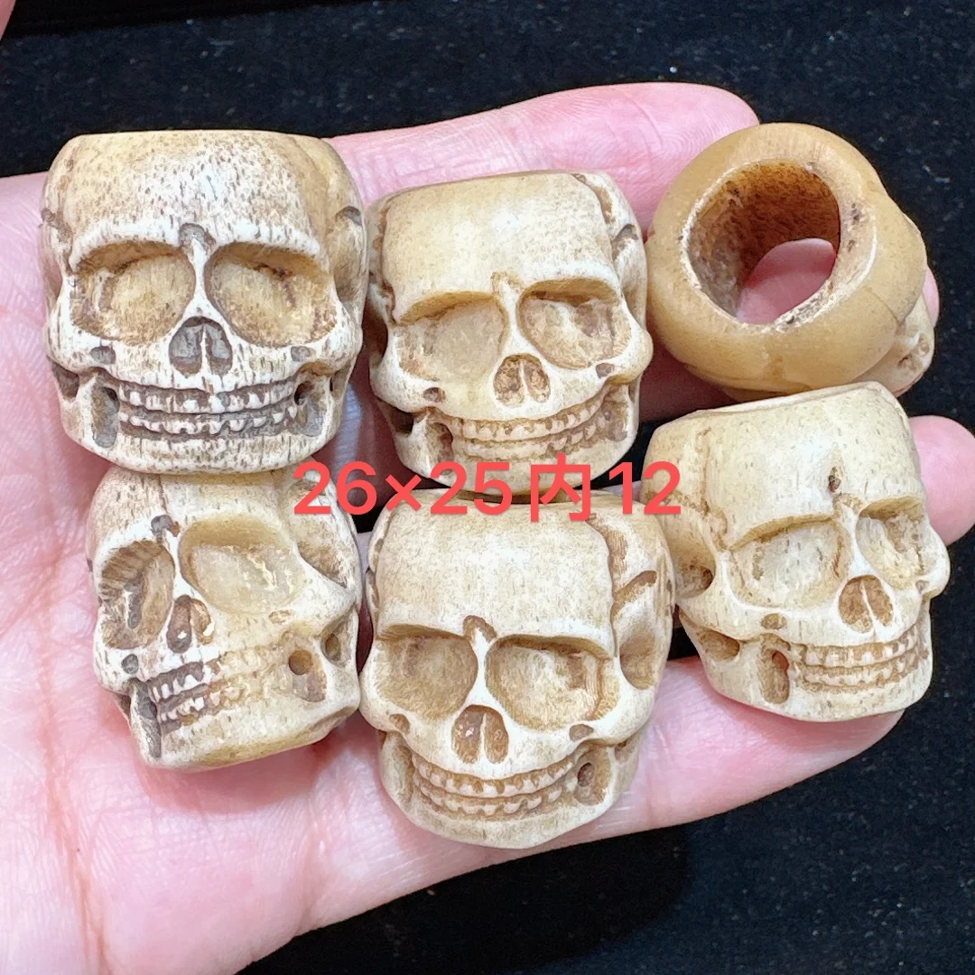 

Wholesale Tibetan-style oily and transparent yak bone carving resin Tuolin with beads and beads bracelets DIY