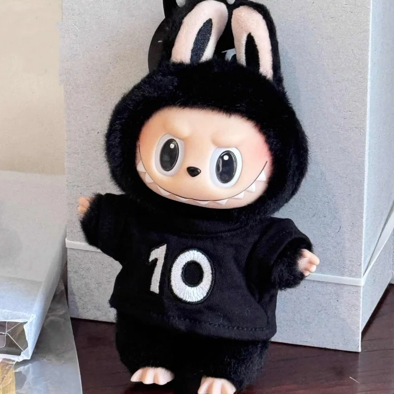 أسود تي شيرت أبيض لدمية Ropa Labubu V1 V2 V3 V4 10 سنوات الذكرى الملابس المطرزة لملابس Labubu #4