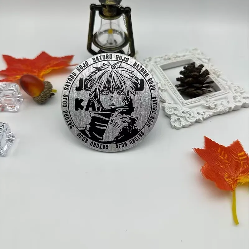 Дзюдзюцу Кайсен, окружающая эмблема Мангоко, Годжо Сатору, позолоченный рельеф, Нацуюки, Курои, Тигровый персонал, Y vende nin и кость