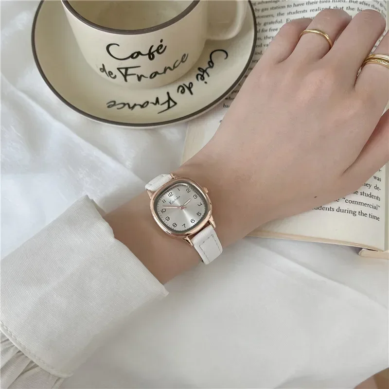 Simple Female Student Art School Style Women Quartz Watch Fashion Leather Strap Wristwatch for Women Reloj Mujer Dropshipping