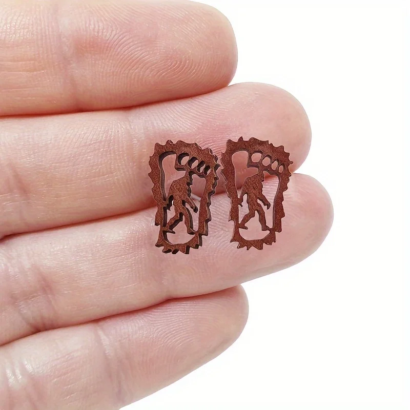 Wooden Bigfoot Ear Studs - Casual Style Wooden Bigfoot Footprint Stud Earrings with Stainless Steel Posts, Non-Magnetic - Unique