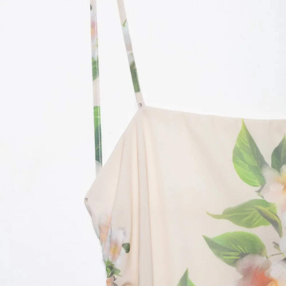 Vestido assimétrico com estampa decorativa em camadas e um pescoço, sem mangas, costas nuas, renda, novo vestido de moda feminina de verão