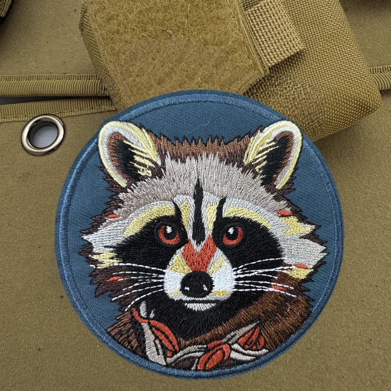 Parche táctico bordado Raccoon para chaleco MOLLE, gancho-bucle - imagen 5
