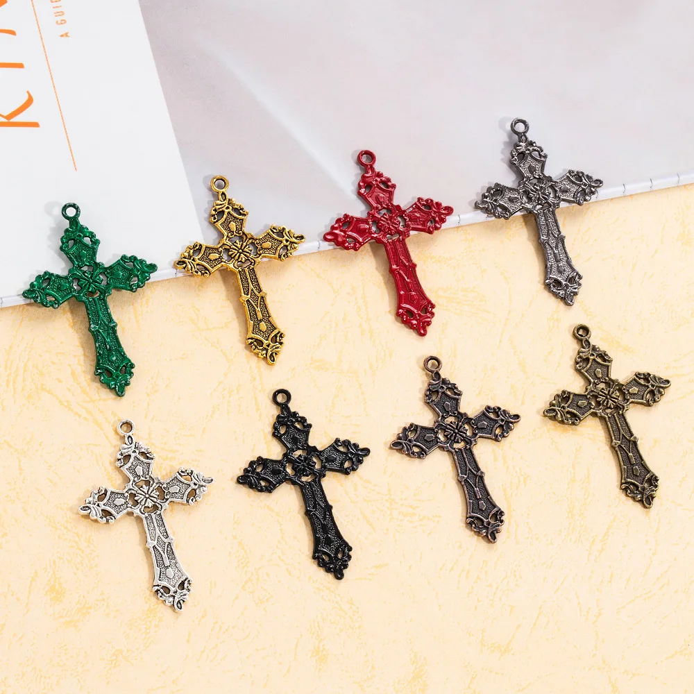 Ciondolo croce retrò europeo e americano, ciondolo accessorio collana fai da te personalizzato