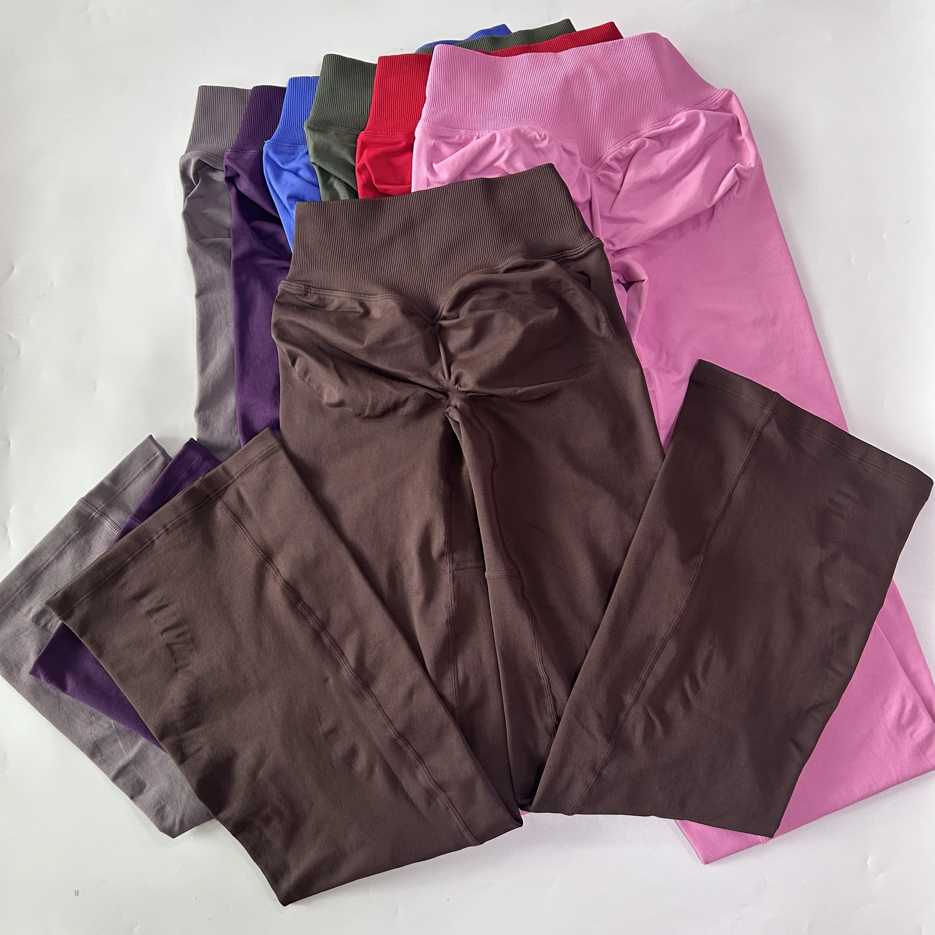 2-teiliges Set mit ausgestellten Leggings für Damen, Sport-BH mit Twist-Front, weite Yoga-Hose, nahtloses Yoga-Set, Trainingskleidung, Trainingsanzüge – Detail 27