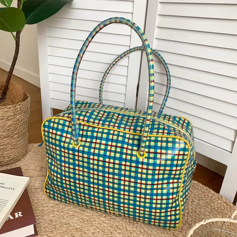 Vintage Plaid Shoulder Bag British Style Large Capacity Zippered Tote Bag Glossy Fabric Multifunctional Travel Commut Handbag