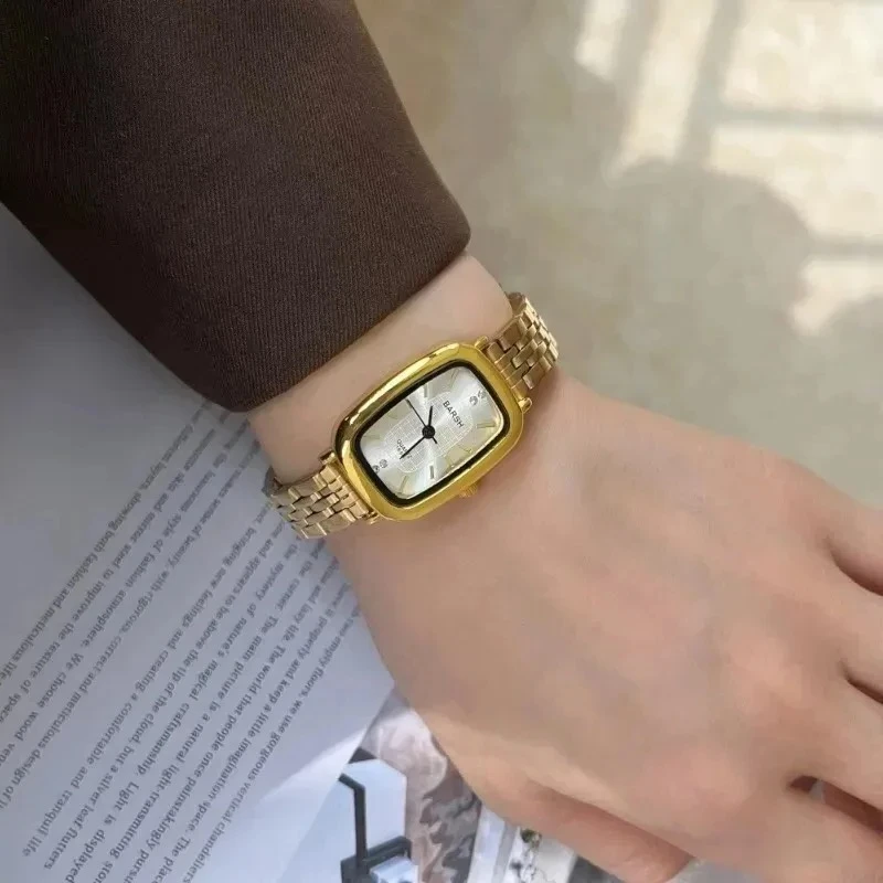 

Элегантные кварцевые женские часы, роскошные квадратные циферблаты, золотые наручные часы с ремешком из нержавеющей стали, деловые часы, женские рождественские подарки