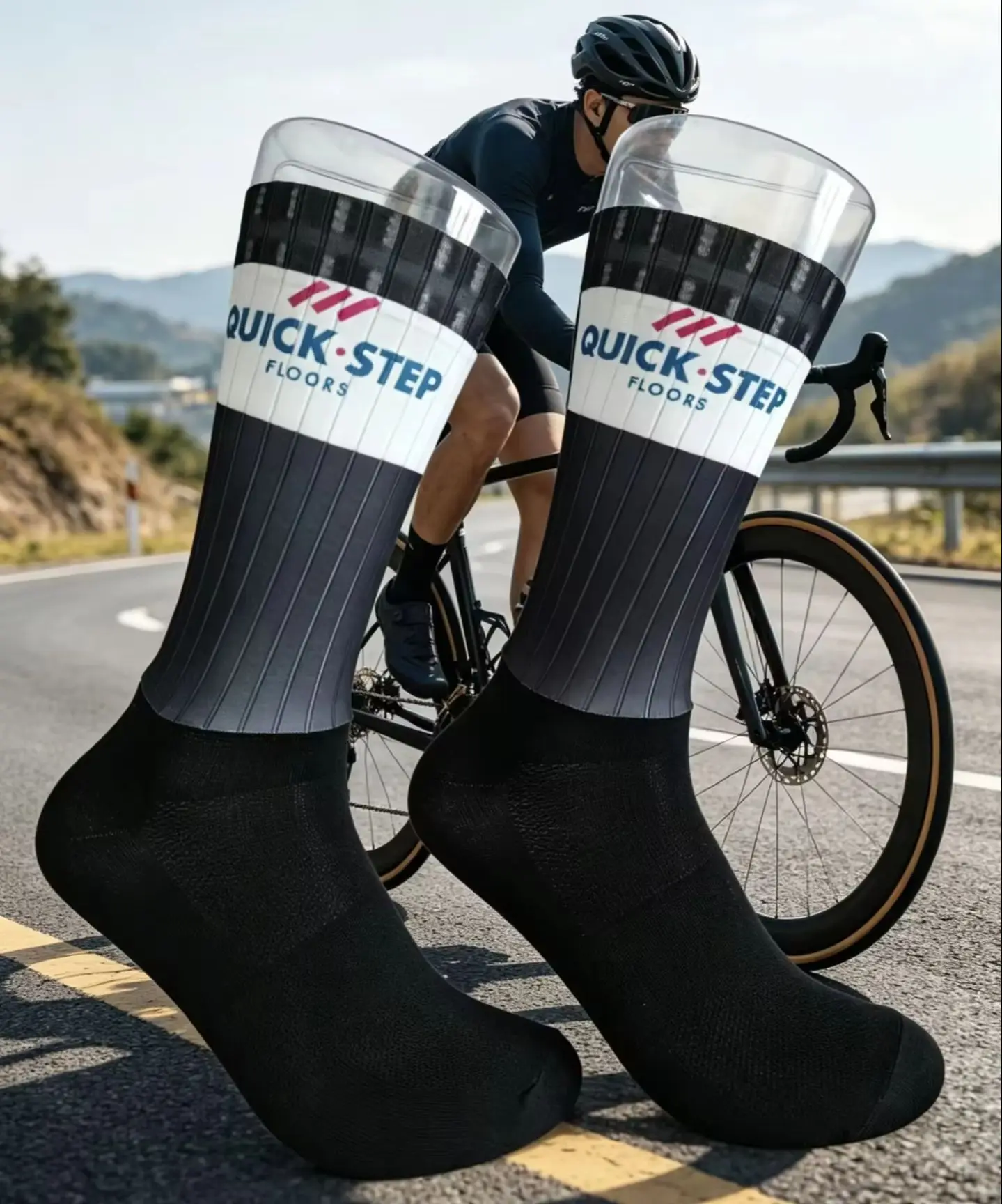 

New Pro Aero compression Cycling Socks Anti Slip Silicone summer Men women Bicycle Sport Running Bike white mid-calf Socks